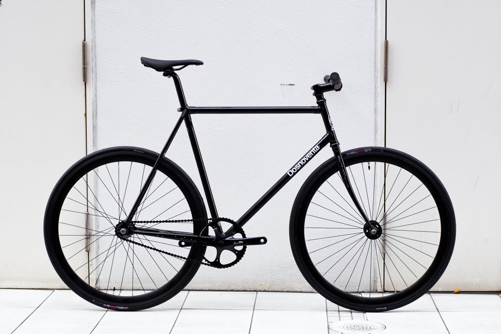 fixed gear barcelona DOSNOVENTA Barcelona Basic Complete Bike – BROTURES GLOBAL