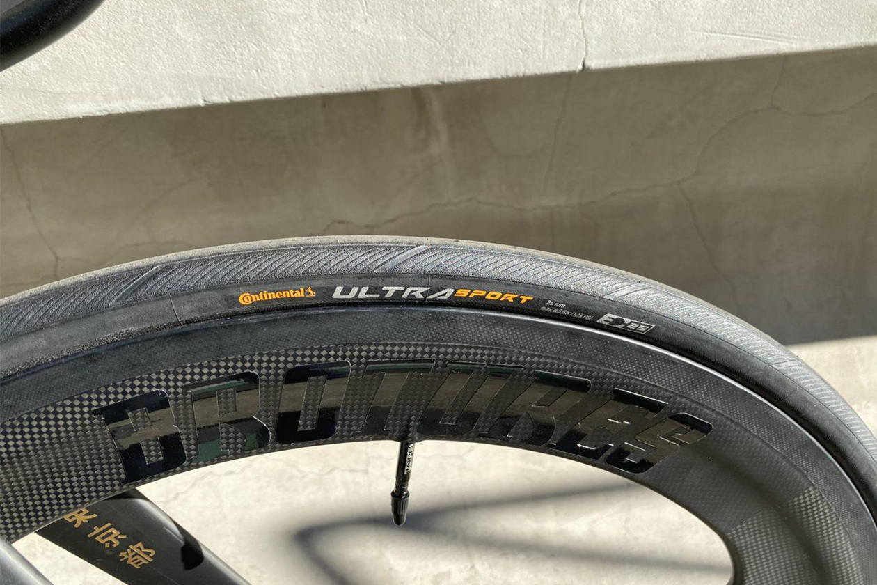 CONTINENTAL ULTRA SPORTS3