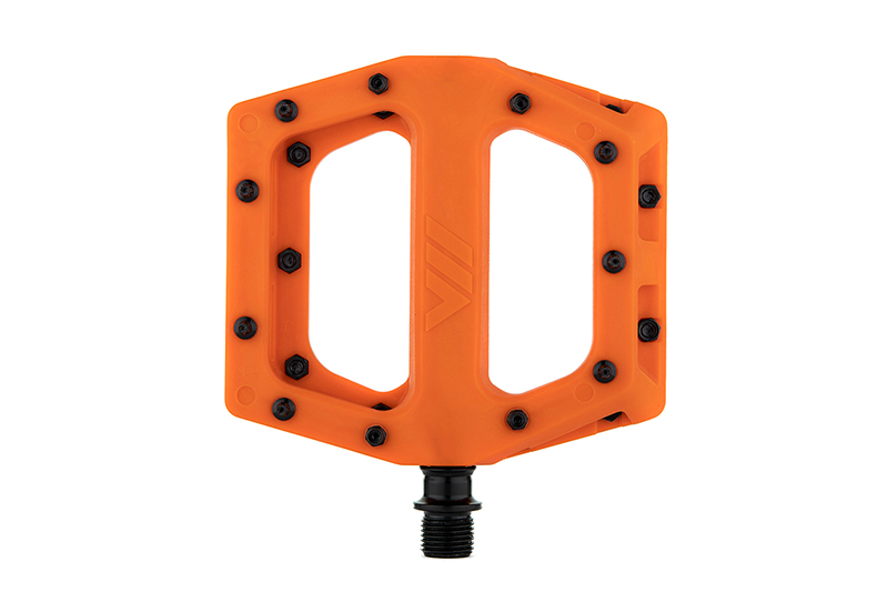 DMR V11 PLASTIC PEDAL