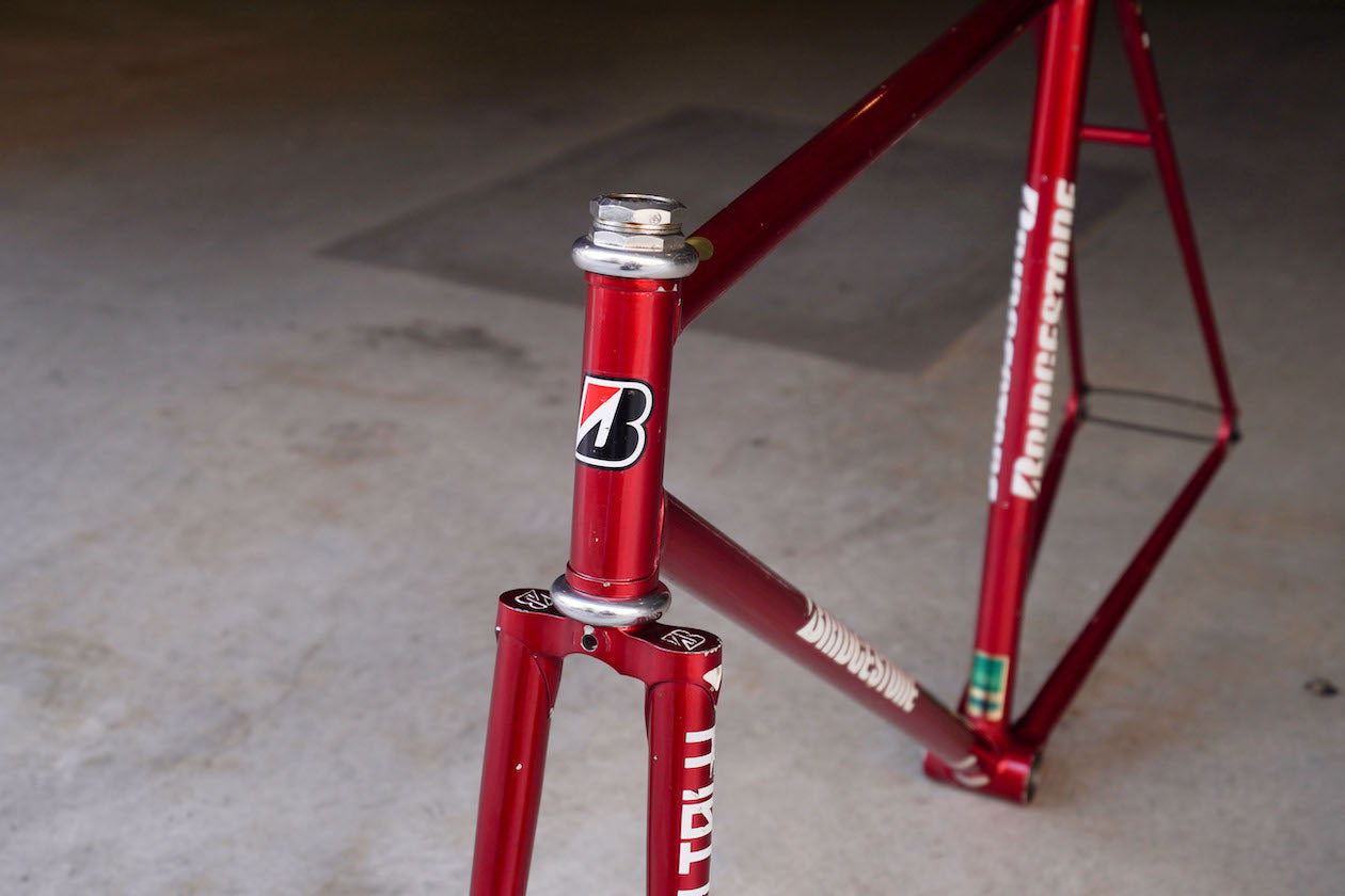 【NJS】BRIDGESTONE (RED / C-T525mm)