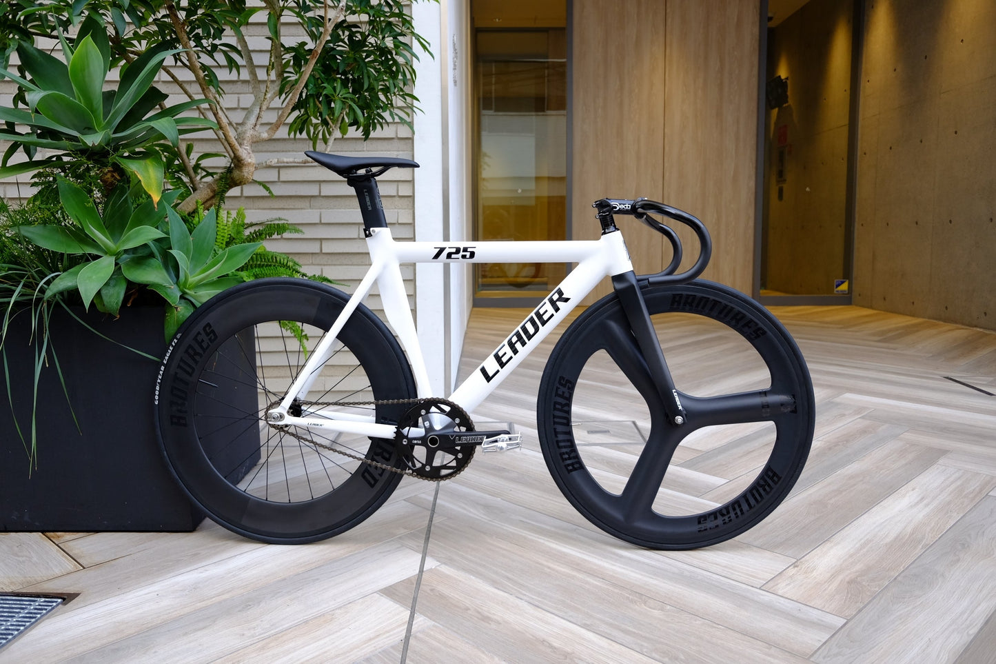 BROTURES T3 CARBON WHEEL