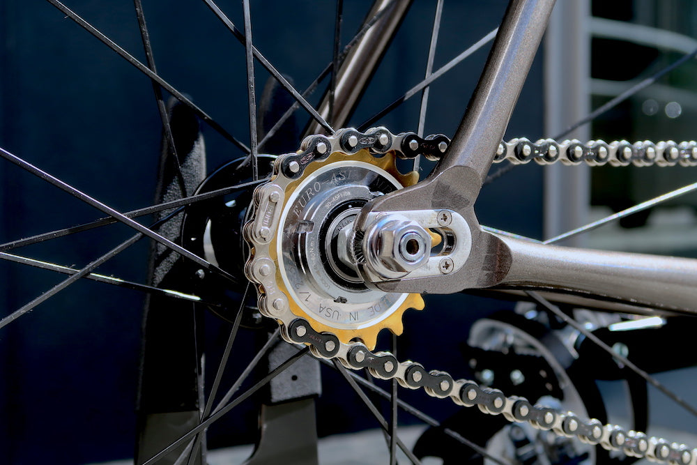 EURO ASIA GOLD MEDAL PRO TRACK COG