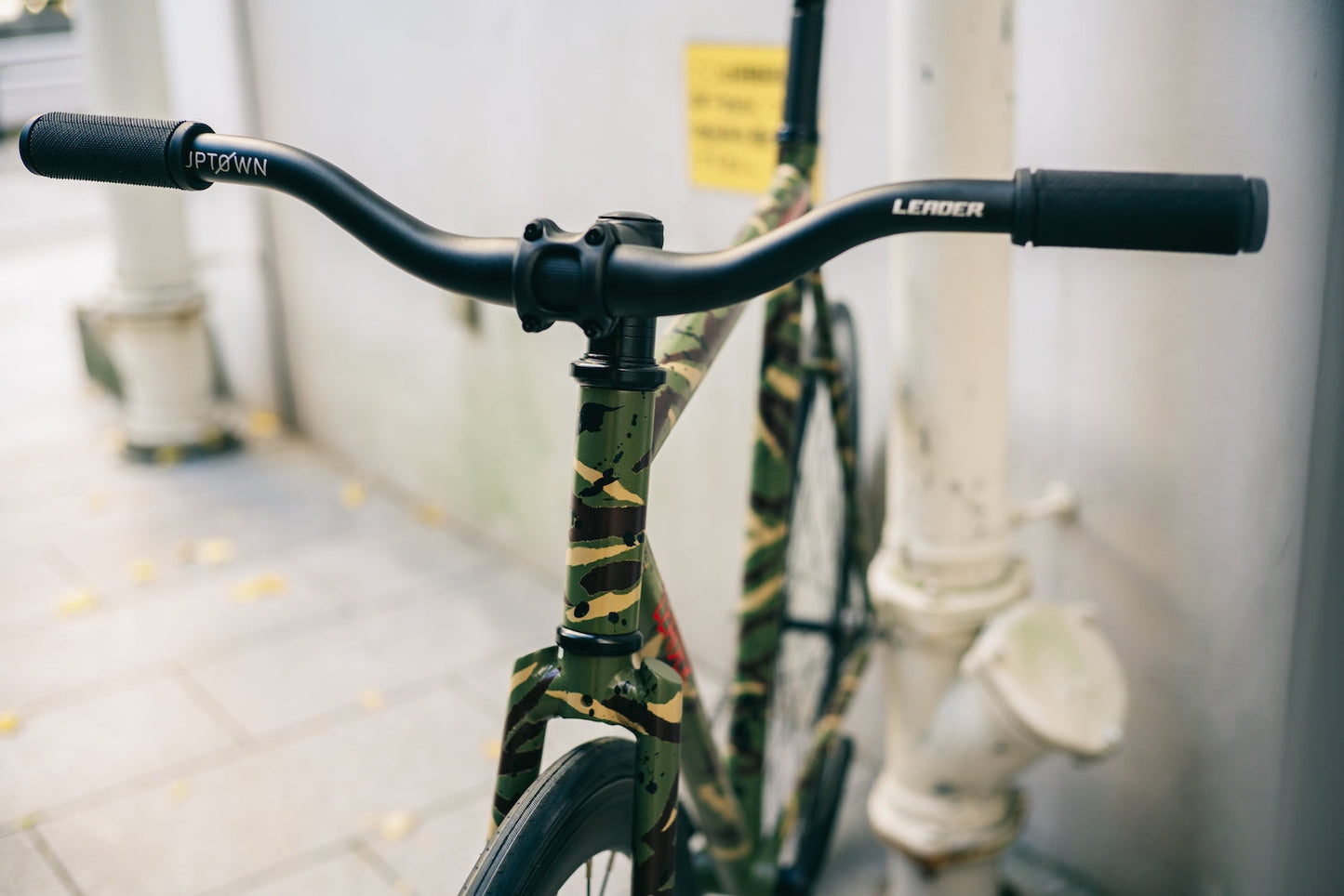 LEADER® ANGELINO with SPRAY.BIKE - "Leaf Camo"