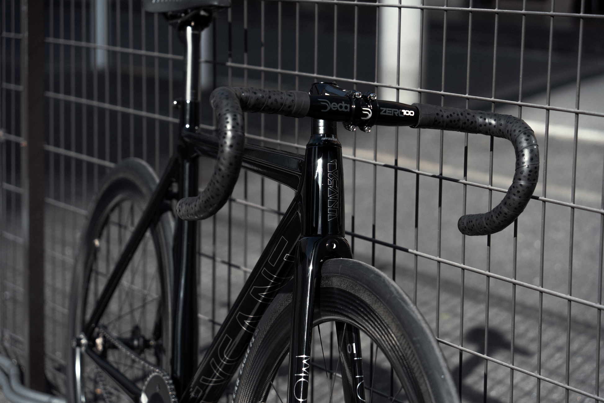 TYRANT BIKES MONARCH Complete Bike – BROTURES GLOBAL TYRANT BIKES MONARCH Complete Bike – BROTURES GLOBAL